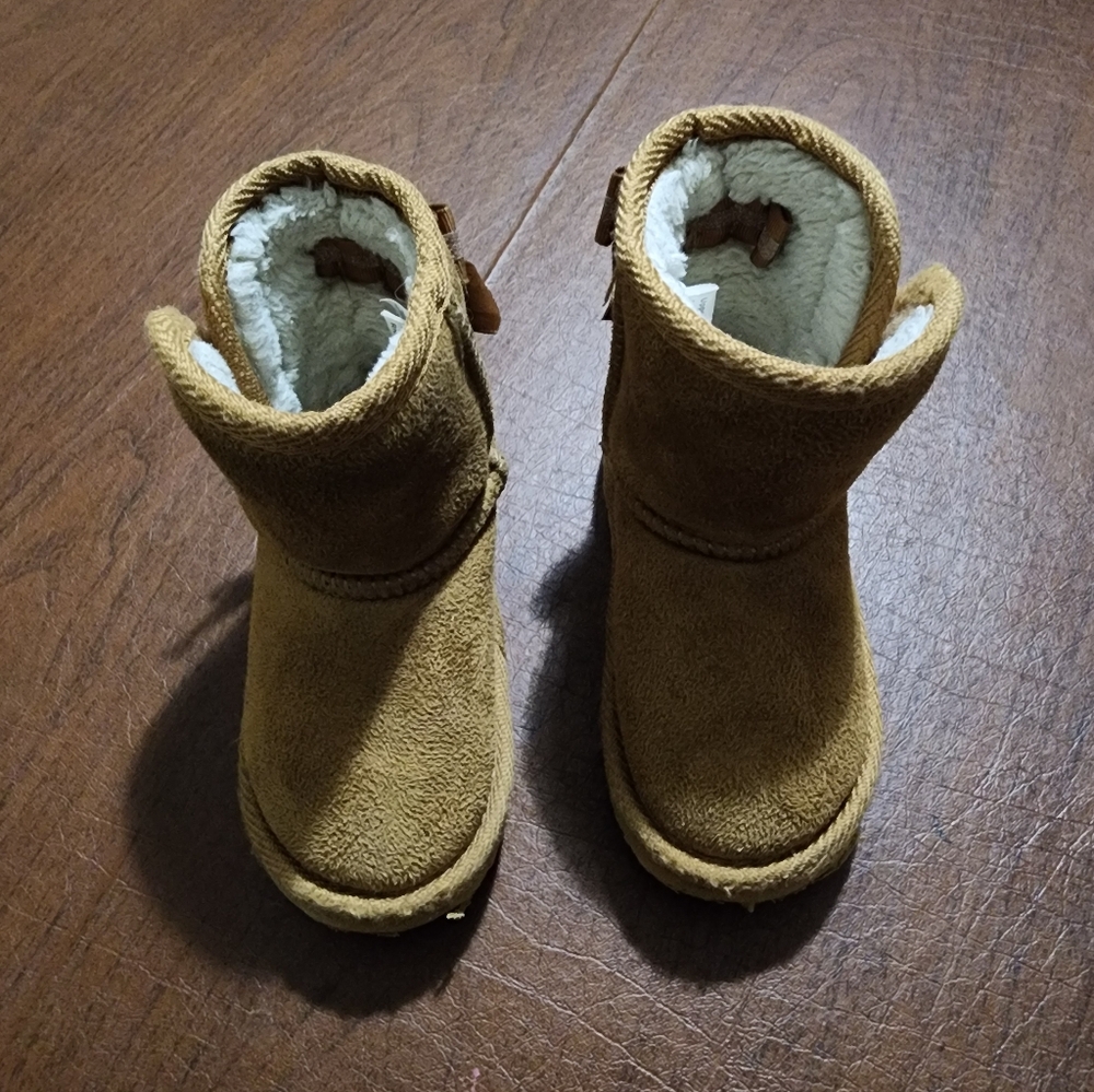 Capelli of New York Tan Kids Boots